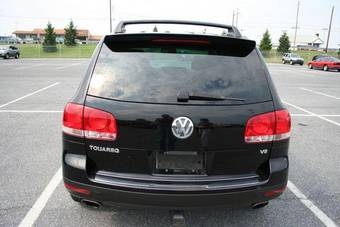 2005 Volkswagen Touareg Pics