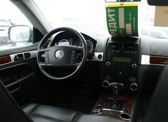 2006 Volkswagen Touareg Pics