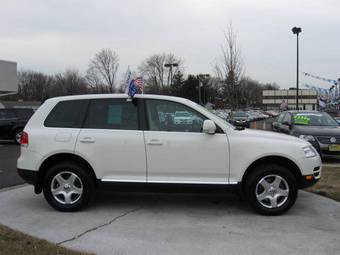 2006 Volkswagen Touareg Images
