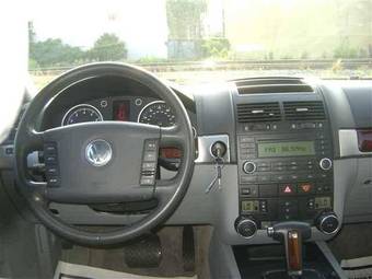 2006 Volkswagen Touareg Pictures
