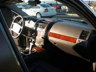 2006 Volkswagen Touareg Photos