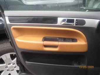 2006 Volkswagen Touareg Images