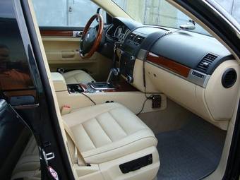 2006 Volkswagen Touareg Photos