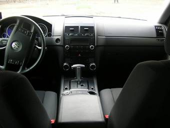 2007 Volkswagen Touareg Photos