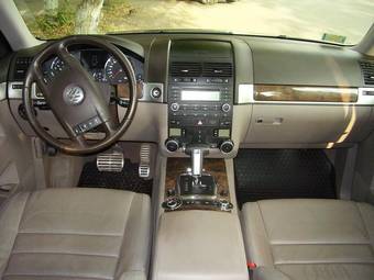 2007 Volkswagen Touareg Photos