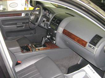 2007 Volkswagen Touareg Photos
