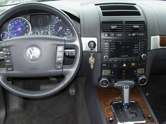 2008 Volkswagen Touareg Pictures