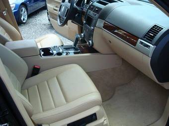 2008 Volkswagen Touareg Pictures