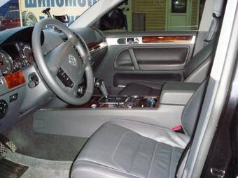 2008 Volkswagen Touareg Photos