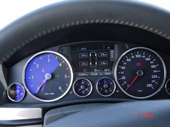 2008 Volkswagen Touareg Pictures