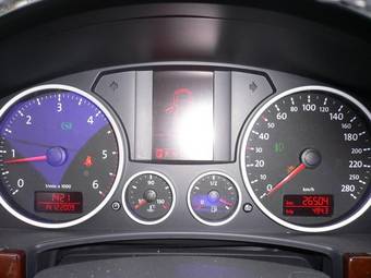 2008 Volkswagen Touareg Pictures