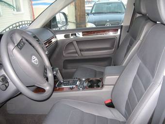 2008 Volkswagen Touareg Pictures