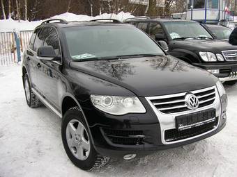 2008 Volkswagen Touareg Pictures