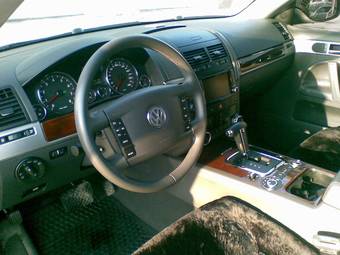 2008 Volkswagen Touareg Pictures