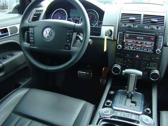 2008 Volkswagen Touareg Pictures