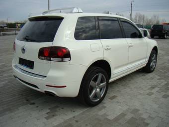 2008 Volkswagen Touareg Pictures