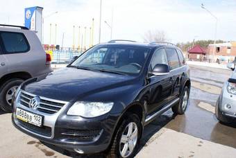 2008 Volkswagen Touareg Photos