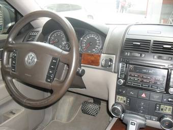 2008 Volkswagen Touareg Wallpapers