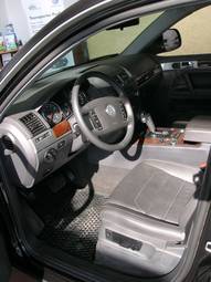2008 Volkswagen Touareg Photos