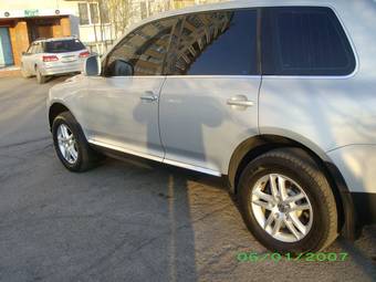 2008 Volkswagen Touareg Images