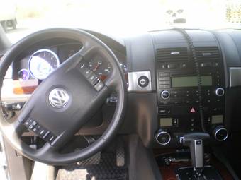 2008 Volkswagen Touareg Pictures