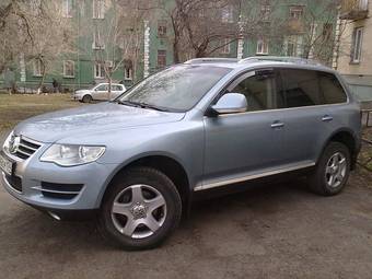 2008 Volkswagen Touareg Photos