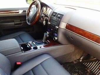 2008 Volkswagen Touareg Photos