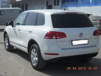 2010 Volkswagen Touareg Pictures