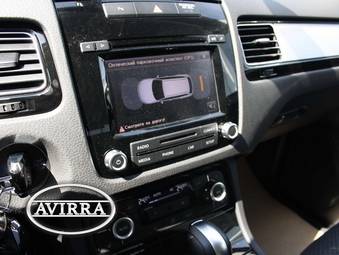 2011 Volkswagen Touareg Pictures