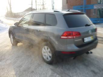 2011 Volkswagen Touareg Images