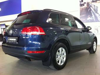 2011 Volkswagen Touareg Pictures
