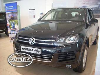 2012 Volkswagen Touareg Pics