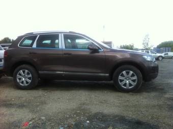 2012 Volkswagen Touareg Pictures