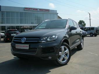 2012 Volkswagen Touareg Photos