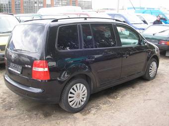 2003 Volkswagen Touran Images