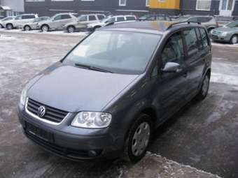 2005 Volkswagen Touran Pictures
