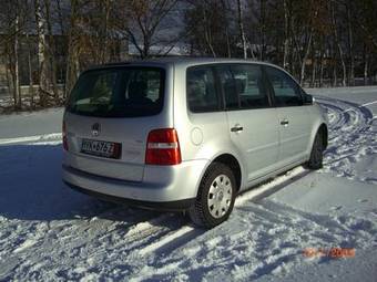 2005 Volkswagen Touran Photos
