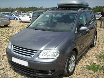 2005 Volkswagen Touran Pictures