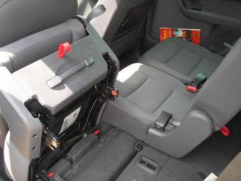 2005 Volkswagen Touran Wallpapers