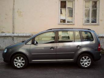 2005 Volkswagen Touran Pictures