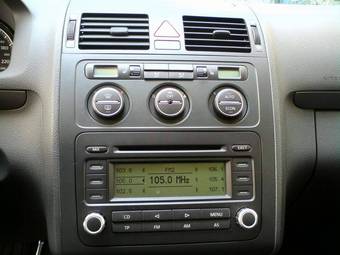 2005 Volkswagen Touran Wallpapers