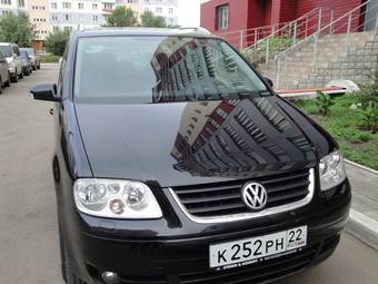 2005 Volkswagen Touran Pictures