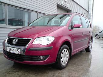 2008 Volkswagen Touran Photos