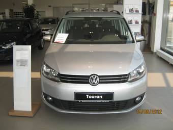 2012 Volkswagen Touran Photos