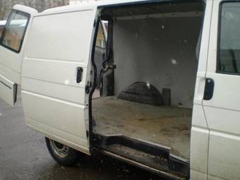 2001 Volkswagen Transporter Images