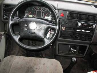 2003 Volkswagen Transporter Photos