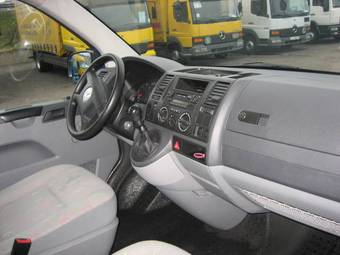 2004 Volkswagen Transporter Pictures