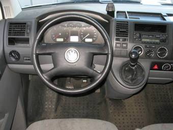 2004 Volkswagen Transporter Images