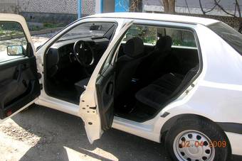 1992 Volkswagen Vento Pictures