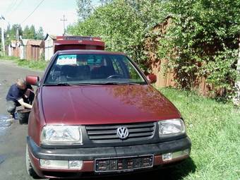 1992 Volkswagen Vento Pictures